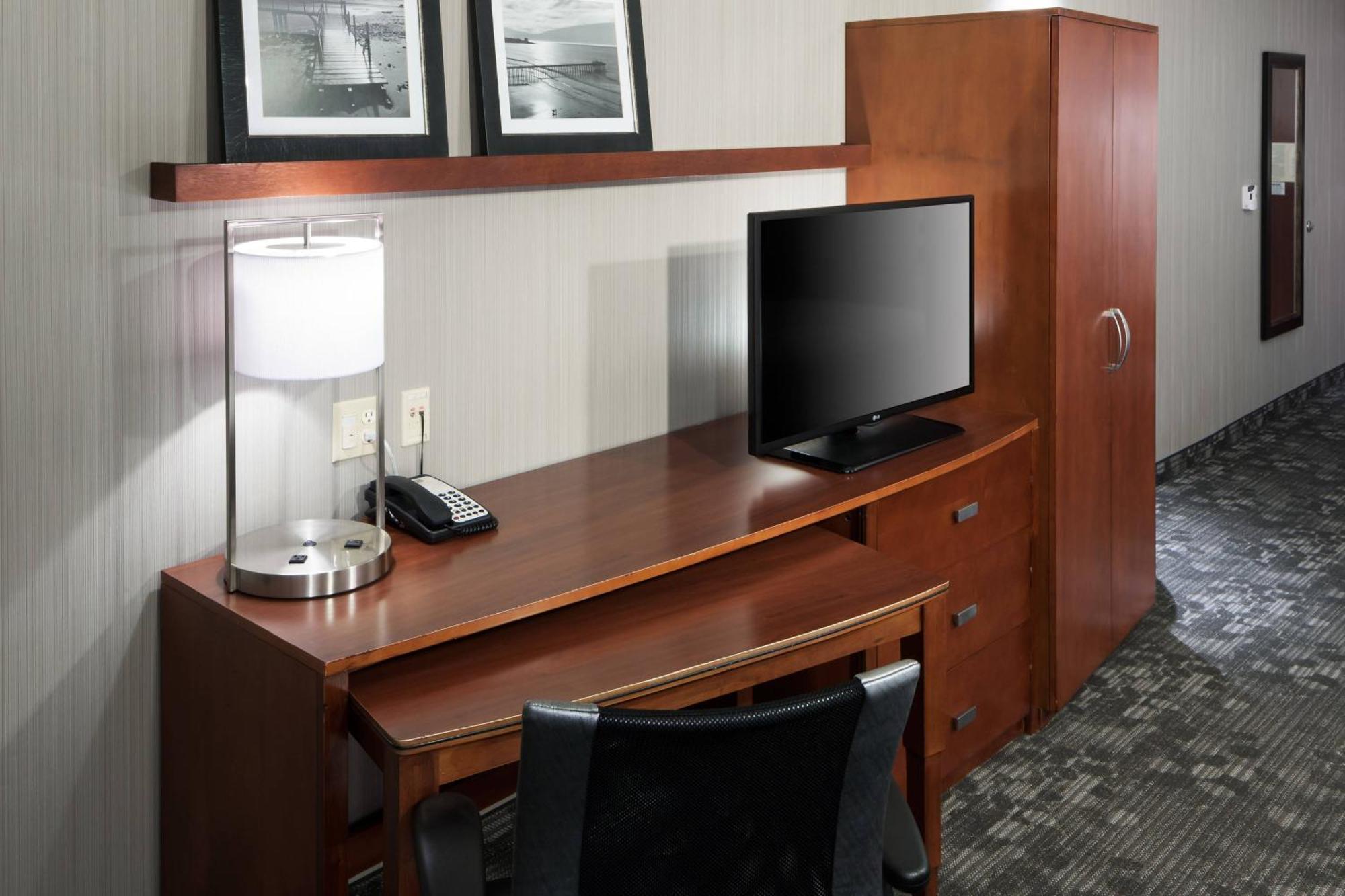Courtyard By Marriott Santa Clarita Valencia Hotel Buitenkant foto